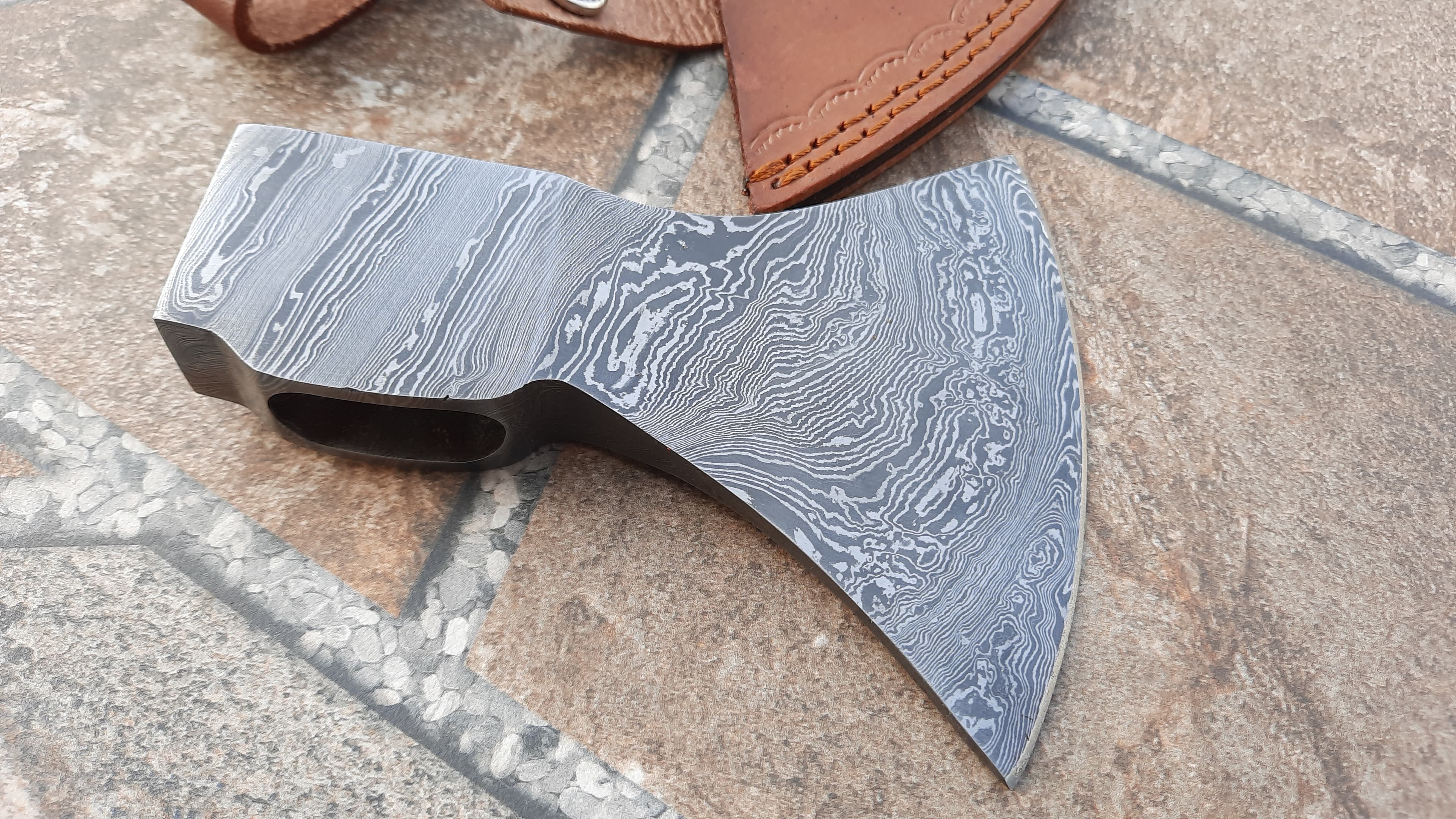 Damascus Steel Head