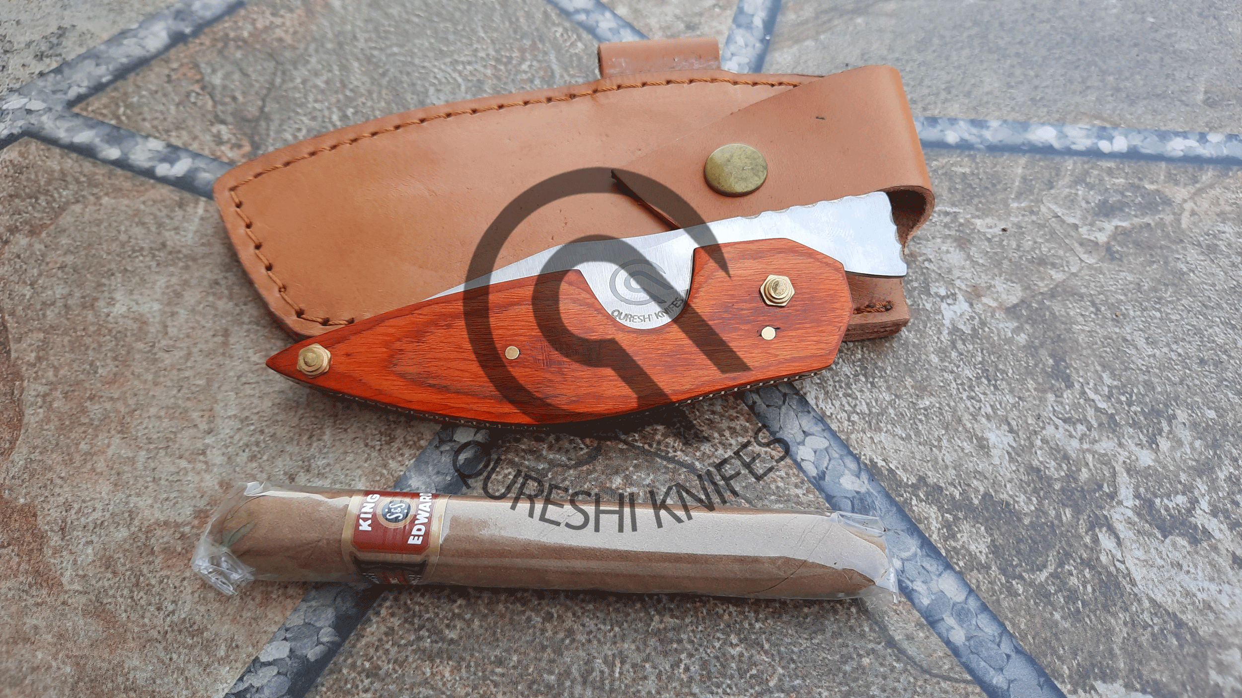 D2 Steel Cigar Knife - Color Wood Handle