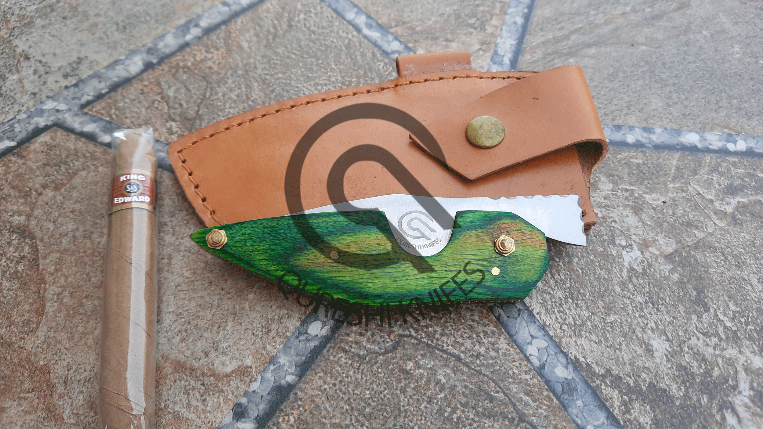 D2 Steel Cigar Knife - Color Wood Handle